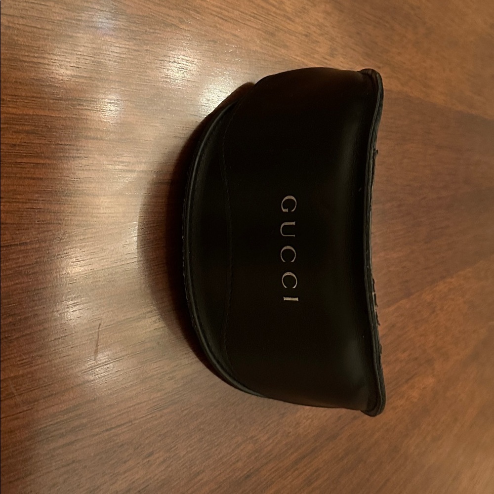 Gucci Gold Frame Shield Sunglasses – Gradient Lens, Oversized Designer Shades - Picture 12 of 16
